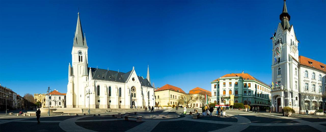Hotel Kapos Kaposvár Exteriör bild